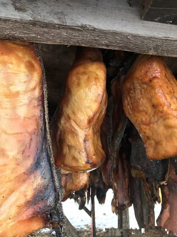 这种肉一般土豪都吃不起,必须腐烂之后才能吃!还有一股尿骚味?