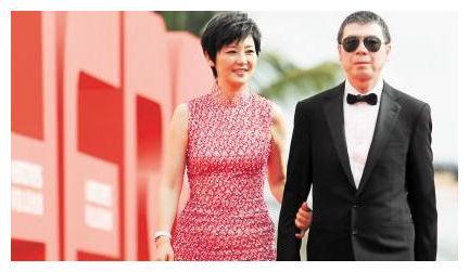 凤凰一姐沈星自毁前程与大导演夜宿8小时竟花陈红丈夫1000万4