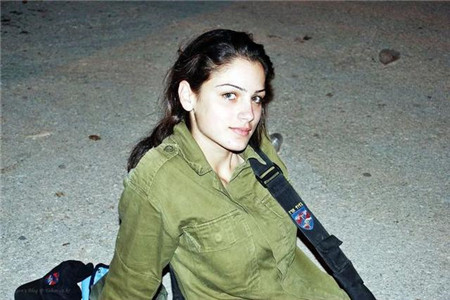 世界哪个国家的女兵最漂亮以色列都是超模第一名个个都是女神