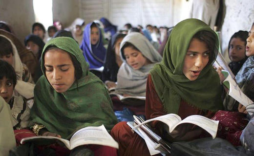 塔利班称阿富汗男女将分班接受教育能够与其他国家竞争2