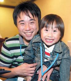 小小彬:两岁出道赚钱养家,千万身家被父母败光,如今患病无人管