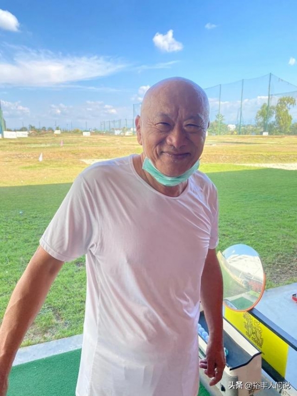 77岁台湾艺人凌峰近况曝光手术后隐居泰国休养自曝与家人很少联系