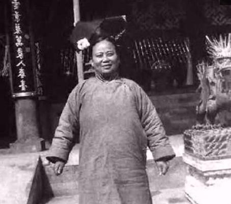 晚清宫女到底长什么样别被老照片骗了,图3比现代人还漂亮