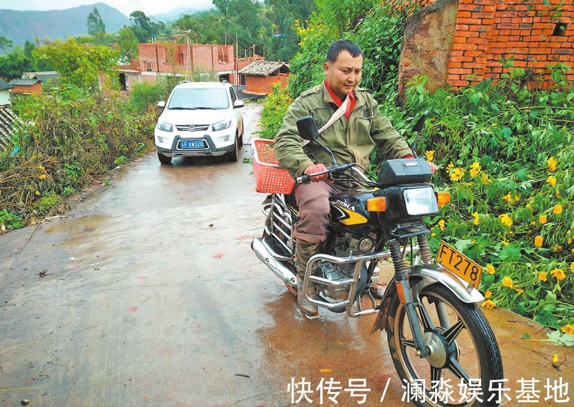 在农村骑摩托车为啥农民宁愿被交警追着跑也不愿去考驾照2