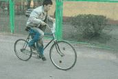 搞笑动态图gif:隔着屏都感觉痛._看看头条_中华网