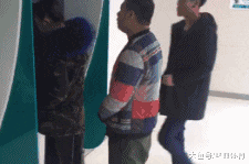上个厕所都很纠结,这该临幸哪个呢?