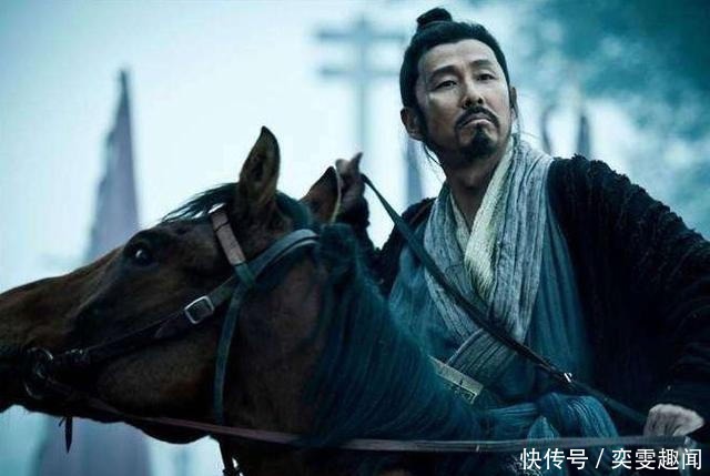 此人的出现不仅救了刘邦也救了项庄项羽也看好他