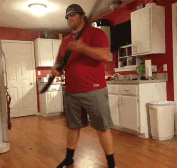 搞笑gif: 这个婚看来是结不成了…_看看头条_中华网