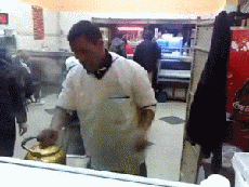 搞笑动态图gif: 请相信我,捅马蜂窝之前我不是长这样子的