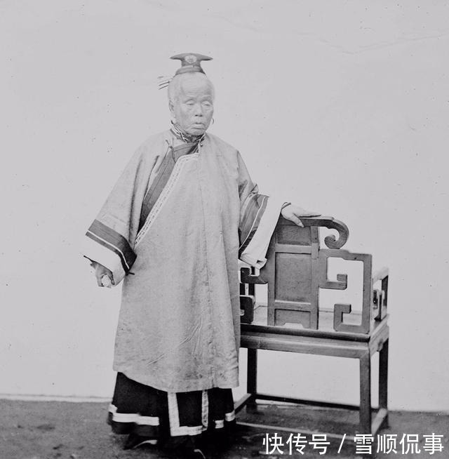 晚清真实的老照片,图3是张之洞,图5是李鸿章的母亲(2)