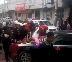 搞笑图:哥们看来你这婚是结不成了_看看头条_中华网
