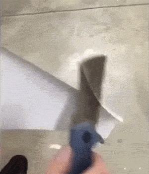 搞笑gif买衣服时和到货之后差距使我质壁分离