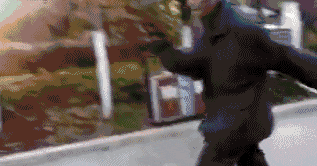 搞笑gif:我仿佛看到了地雷_看看头条_中华网