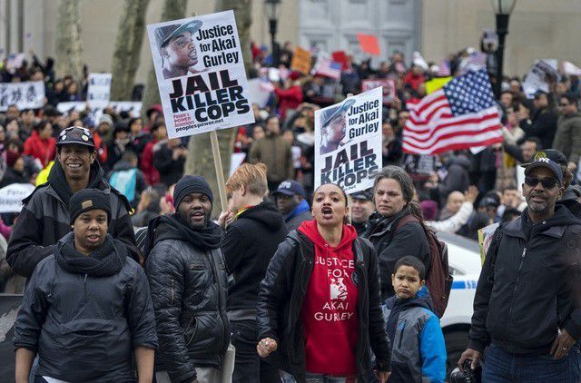 公告显示,美墨两国将依照备忘录约定,设法促进美墨边境非法移民主要