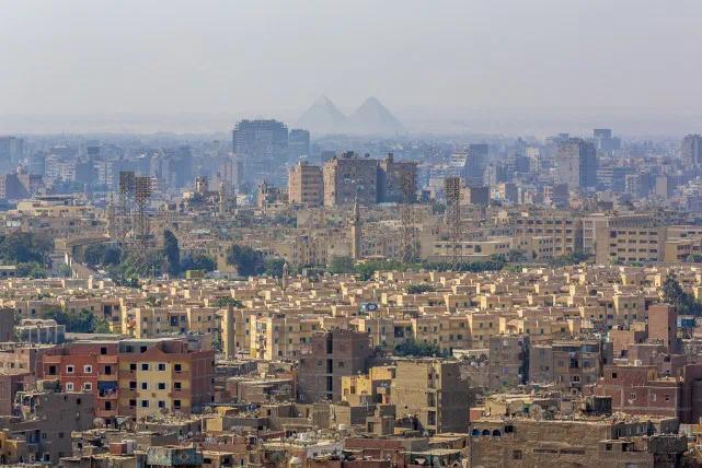 埃及政府12月将迁往新行政首都位于开罗城外沙漠