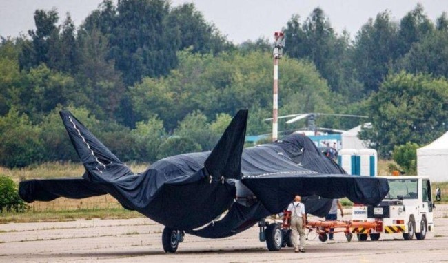 俄罗斯第五代隐形战机将亮相 专家:或有特殊用途