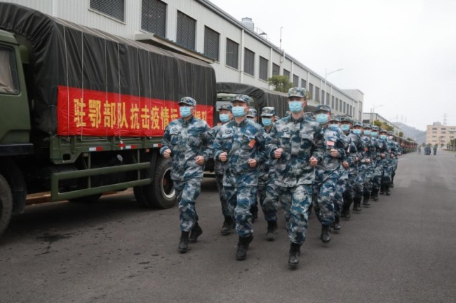 解放军历次抗震救灾图集