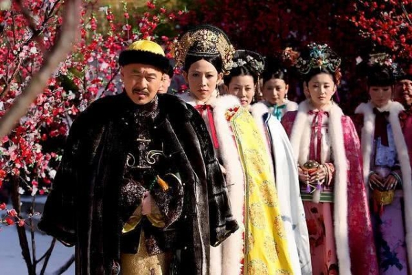 康熙不嫌陵墓拥挤让多少个皇后贵妃妃子陪葬2