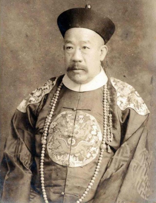 清朝最后一位公主是谁前几年才去世人生是一部传奇大戏