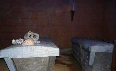 出生于我国唐朝时期,后来经过修炼之后得道成仙,在北宋时期受到铁拐李