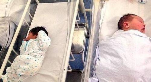 稀奇 澳洲女子产下12斤巨婴医生排队来看 看看头条 中华网