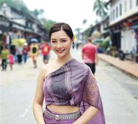 老挝人有多开放街边姑娘的行为让人难以接受中国游客没眼看