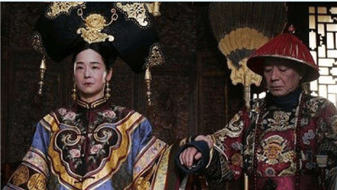 老农自称慈禧后人，专家听后哄笑不止，证据拿出后却再也笑不出来