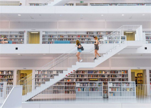 耗资7900万欧元打造的图书馆，外形平淡却内有玄机！被称世界上最美图书馆