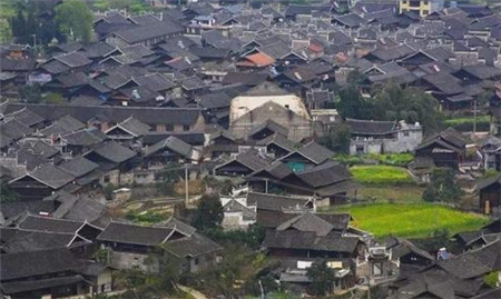 湖南一迷宫村走红，竟600年无人破解？还是中国最早监听器诞生地