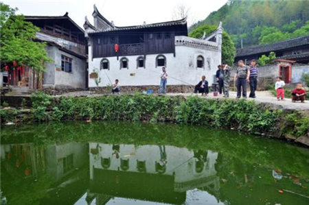 湖南一迷宫村走红，竟600年无人破解？还是中国最早监听器诞生地