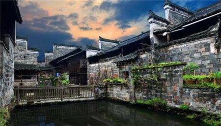 湖南一迷宫村走红，竟600年无人破解？还是中国最早监听器诞生地