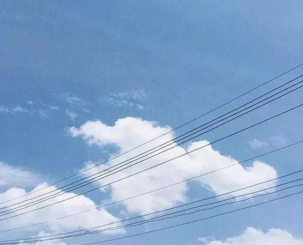 会|小学生作文《热死了》火了,老师称:优秀,我拜你为师吧