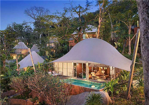 世上最奇葩酒店：外表看似坟墓，没水没网游客来了却不想走