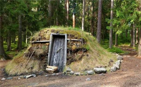 世上最奇葩酒店：外表看似坟墓，没水没网游客来了却不想走