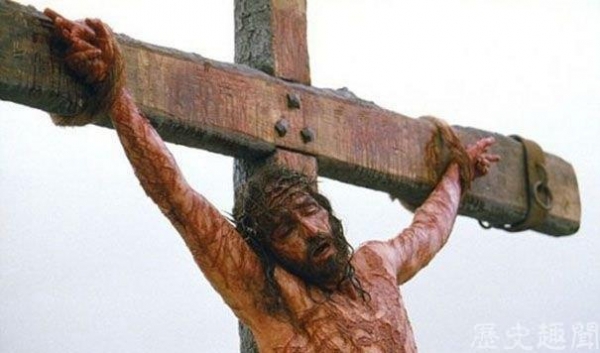 耶稣被钉十字架是为了外星人