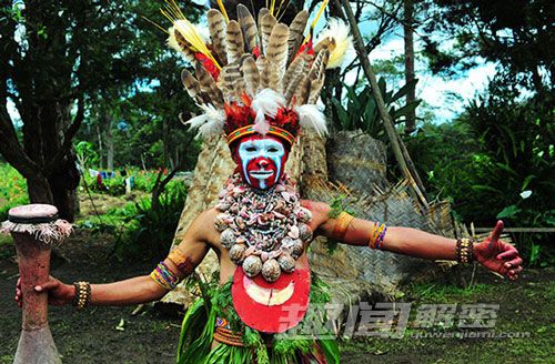 探秘非洲食人族吃人肉是一种信仰2