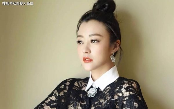 娱乐圈又出了一条明星离婚消息,男演员郭家铭在微博上突然宣布,与妻子