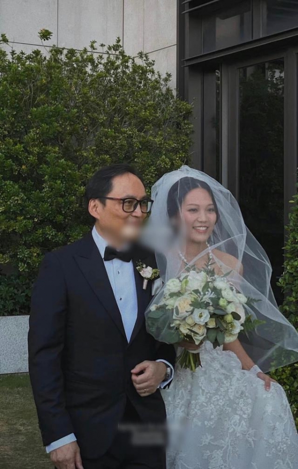 霍英東孫女辦奢華婚禮張學友曾志偉大咖齊聚霍啟剛夫婦未現身