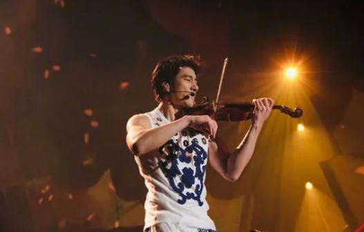 王力宏官宣离婚走过七年之痒却在2年前燃尽了最后一根稻草