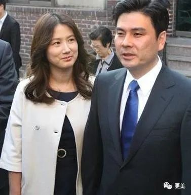 沈银河的国民度为丈夫争取了很大曝光度,虽然池尚昱竞选市长落败,却