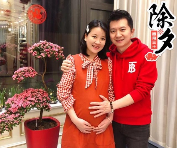 央视主持人红果果发文回应恶评高龄怀孕生子被调侃成低俗玩笑直言太