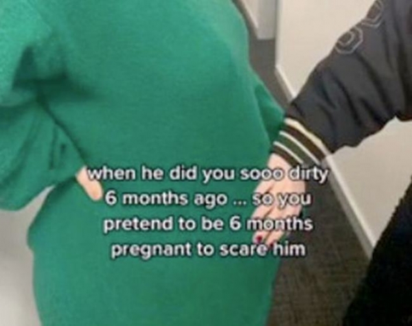 英国一女子通过假装怀孕向出轨的前男友报仇引起热议