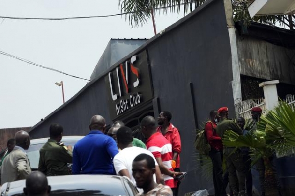 喀麦隆首都夜店火灾致16人死亡