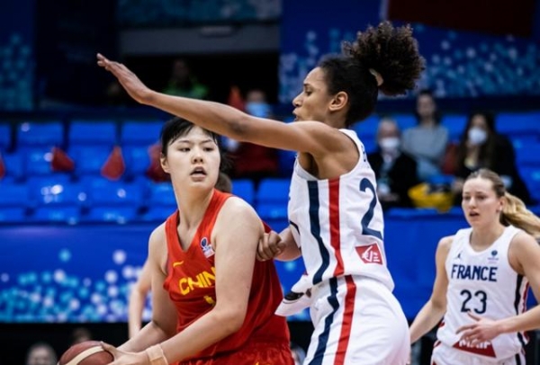 女篮世界杯12强出炉：中国3连胜晋级 俄罗斯幸运搭上末班车