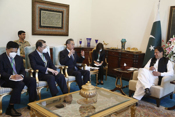 巴基斯坦总理伊姆兰·汗会见王毅