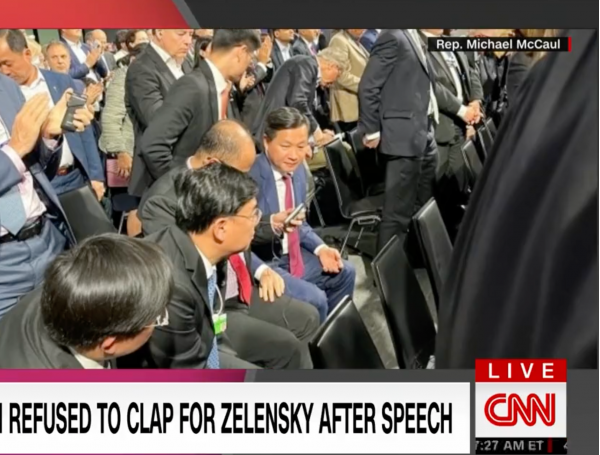 CNN承认：“中国代表团没鼓掌”那事儿，我们搞错了