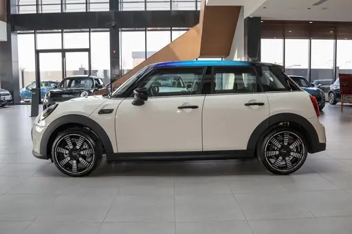 2023款mini上市起售价1998万造型复古精致