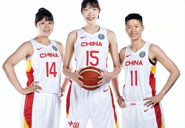 fiba發佈中國女籃出戰世界盃定妝照,12人大名單確定?一位新人初亮相