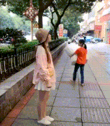巧克力|搞笑GIF：热巧克力+白巧克力
