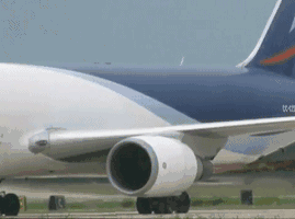 西瓜|搞笑GIF：送外卖的到哪都饿不到